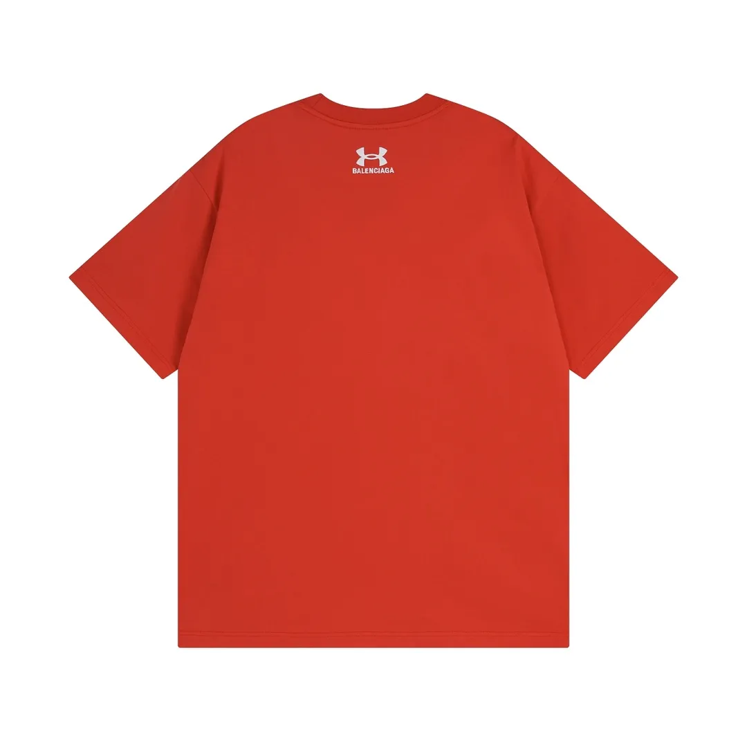 【 . Quality】BALENCI*GA/ Under Armour T # SS 24 New Arrival。 ， 。 。 ZP 。 260 ， . ， 。 。Classic LOGO ， ， ， 。 . 。 OS . Same Style ：BL 223372 ：Black，Red， Size：XS S M L